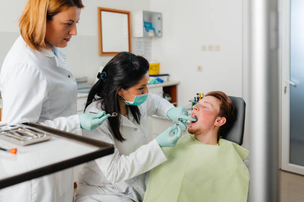 Best Emergency Treatment for Dental Infections or Abscesses in Six Shooter Canyon, AZ